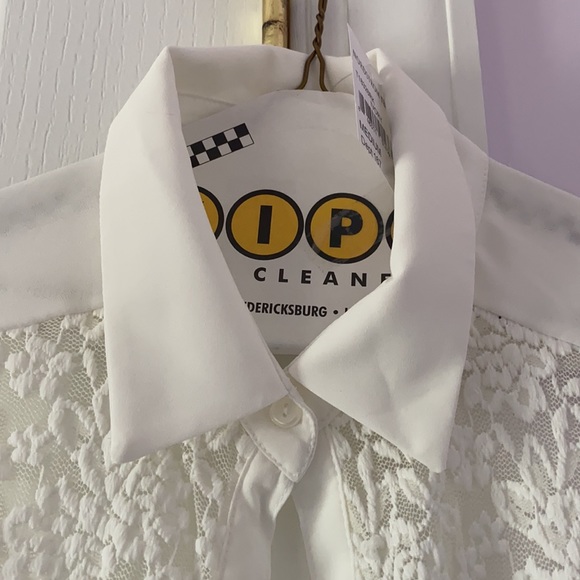 Soprano Collared Tank Top - Picture 3 of 6